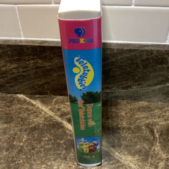 Dance With The Teletubbies VHS - Picture 3 of 5